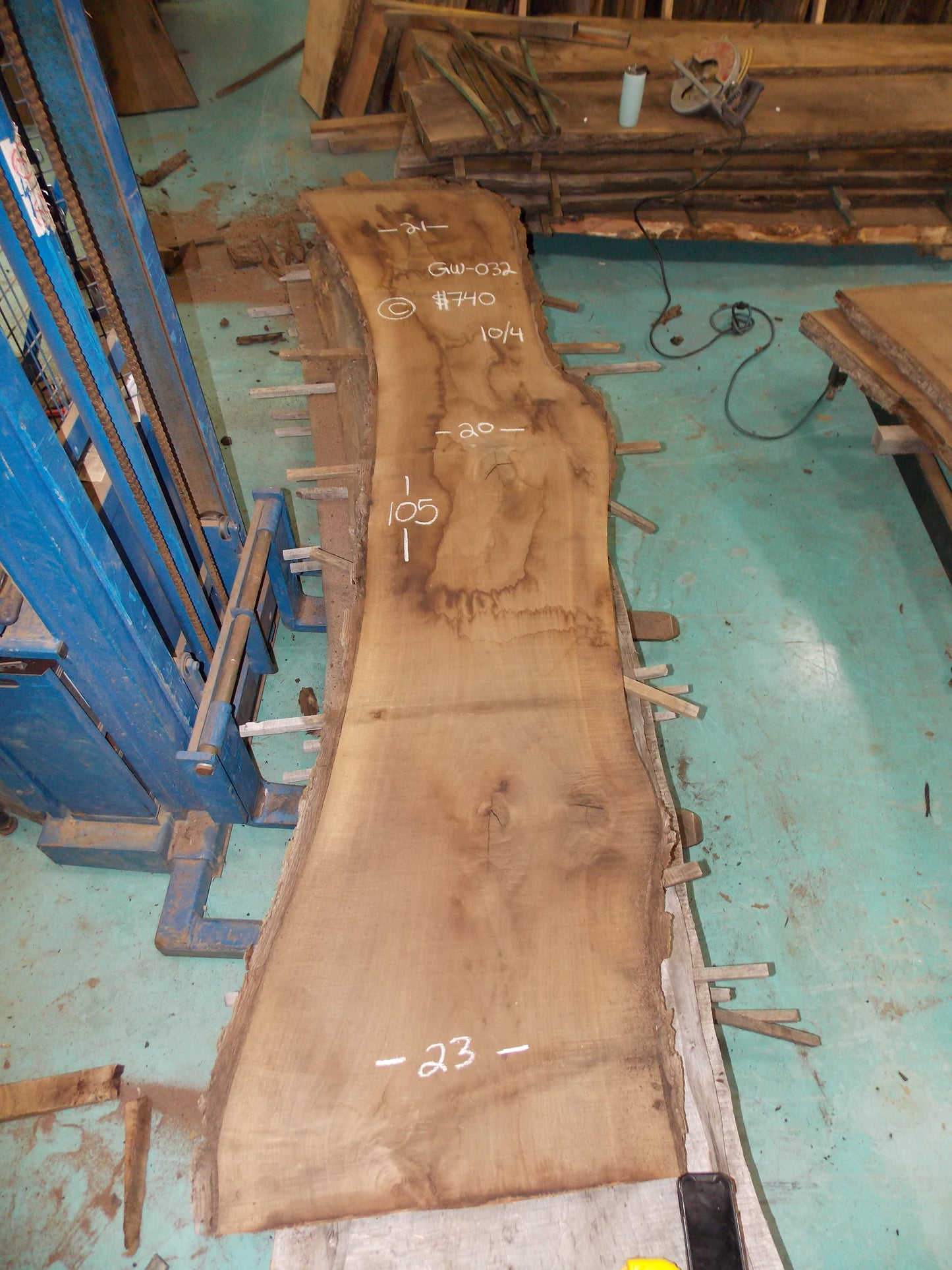 BLACK WALNUT SLAB GW-032