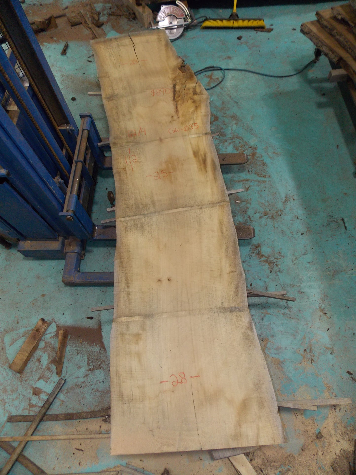 MAPLE SLAB GW-035